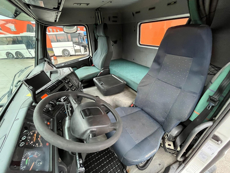 Тягач Volvo FM 420 6x2: фото 18 Тягач Volvo FM 420 6x2: фото 18