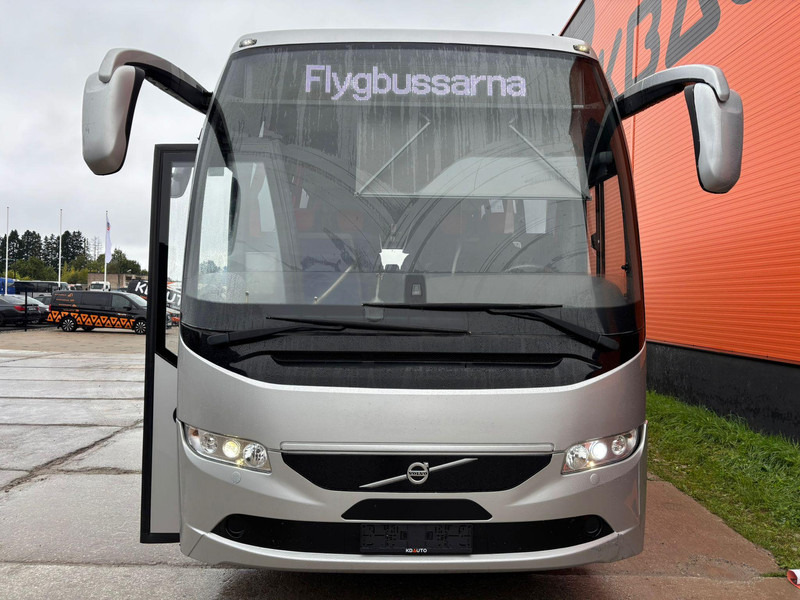 Volvo B8R 9700 H 6x2*4 61 +1 SEATS / AC / AUXILIARY HEATER / WC - Туристичний автобус: фото 2 Volvo B8R 9700 H 6x2*4 61 +1 SEATS / AC / AUXILIARY HEATER / WC - Туристичний автобус: фото 2