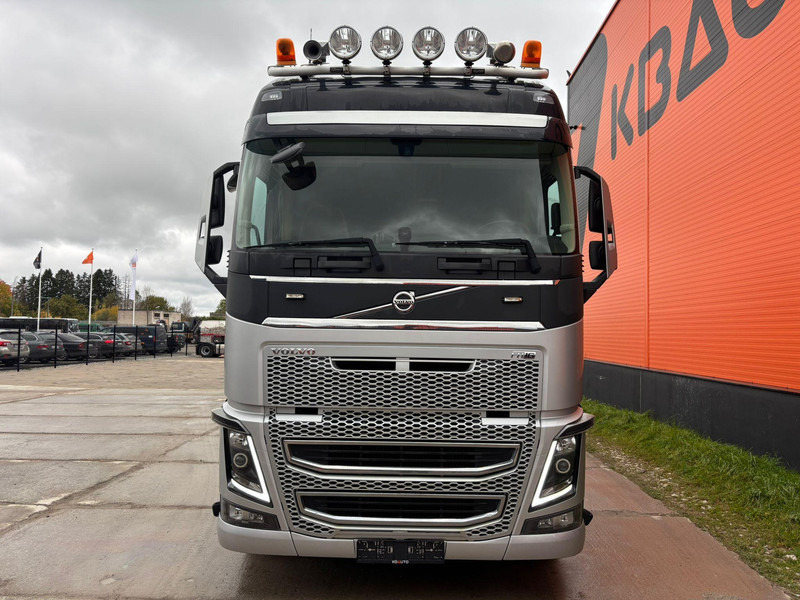 Volvo FH 16 650 8x4*4 PALFINGER PK 33002 EH / PLATFORM L=6779 mm - Бортова вантажівка/ Платформа, Вантажівка з маніпулятором: фото 3 Volvo FH 16 650 8x4*4 PALFINGER PK 33002 EH / PLATFORM L=6779 mm - Бортова вантажівка/ Платформа, Вантажівка з маніпулятором: фото 3