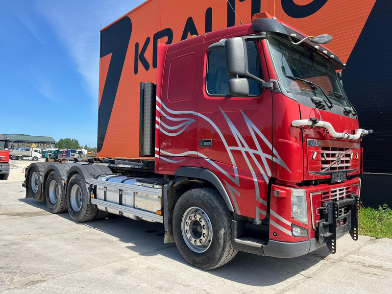 Volvo FH 16 700 8x4*4 HIAB XR 24 ton / L=5800 mm - Гаковий мультиліфт вантажівка: фото 4 Volvo FH 16 700 8x4*4 HIAB XR 24 ton / L=5800 mm - Гаковий мультиліфт вантажівка: фото 4