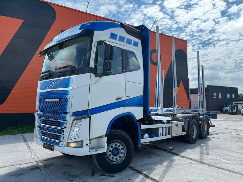 Volvo FH 16 750 6x4 HYDRAULICS - Лісовоз, Вантажівка з маніпулятором: фото 1 Volvo FH 16 750 6x4 HYDRAULICS - Лісовоз, Вантажівка з маніпулятором: фото 1