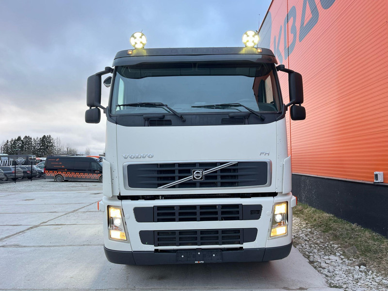 Volvo FH 440 6x2 HIAB 122D-3 / PLATFORM L=7045 mm - Бортова вантажівка/ Платформа, Вантажівка з маніпулятором: фото 3 Volvo FH 440 6x2 HIAB 122D-3 / PLATFORM L=7045 mm - Бортова вантажівка/ Платформа, Вантажівка з маніпулятором: фото 3