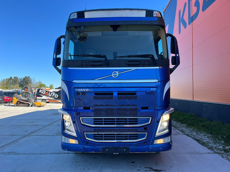 Volvo FH 540 8x4/4 - Лісовоз, Вантажівка з маніпулятором: фото 3 Volvo FH 540 8x4/4 - Лісовоз, Вантажівка з маніпулятором: фото 3