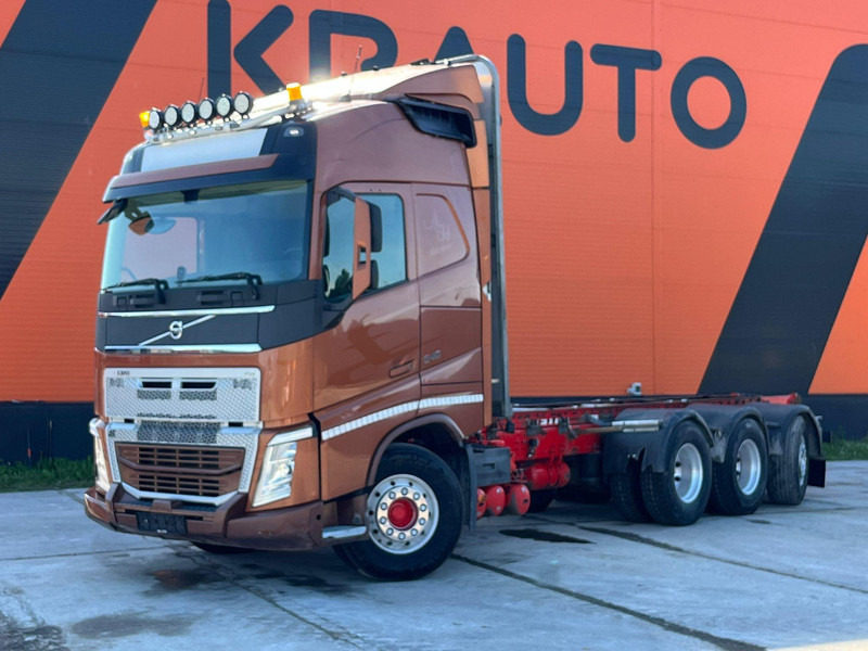 Volvo FH 540 8x4*4 GLOBE XL / 9 ton FRONT AXLE - Вантажівка шасі: фото 1 Volvo FH 540 8x4*4 GLOBE XL / 9 ton FRONT AXLE - Вантажівка шасі: фото 1