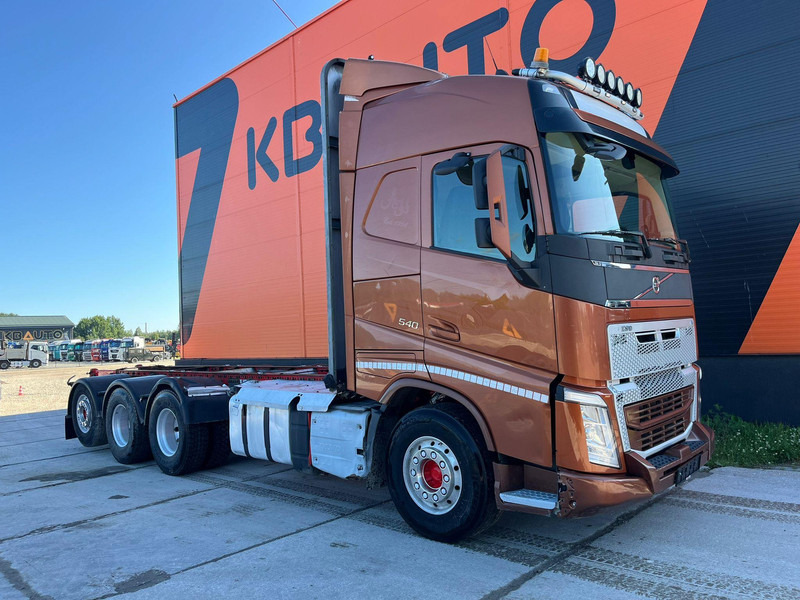 Volvo FH 540 8x4*4 GLOBE XL / 9 ton FRONT AXLE - Вантажівка шасі: фото 4 Volvo FH 540 8x4*4 GLOBE XL / 9 ton FRONT AXLE - Вантажівка шасі: фото 4