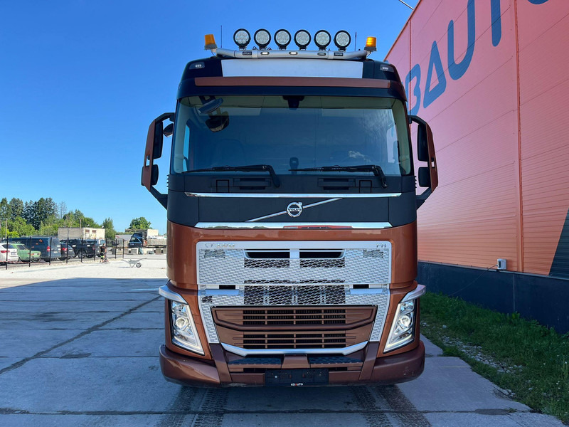 Volvo FH 540 8x4*4 GLOBE XL / 9 ton FRONT AXLE - Вантажівка шасі: фото 3 Volvo FH 540 8x4*4 GLOBE XL / 9 ton FRONT AXLE - Вантажівка шасі: фото 3