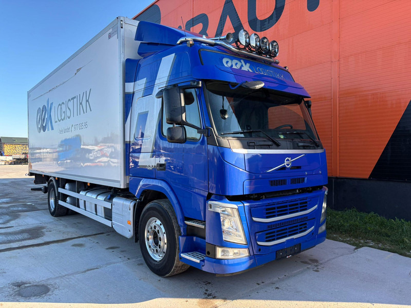 Volvo FM 330 4x2 BOX L=7608 mm - Вантажівка з закритим кузовом: фото 4 Volvo FM 330 4x2 BOX L=7608 mm - Вантажівка з закритим кузовом: фото 4