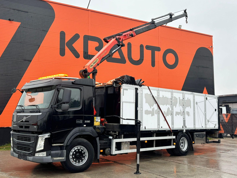 Volvo FM 330 4x2 PALFINGER PK 12002-EH B / BOX L=7196 mm - Бортова вантажівка/ Платформа, Вантажівка з маніпулятором: фото 1 Volvo FM 330 4x2 PALFINGER PK 12002-EH B / BOX L=7196 mm - Бортова вантажівка/ Платформа, Вантажівка з маніпулятором: фото 1