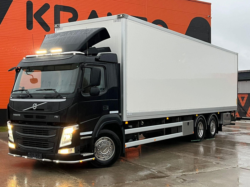 Volvo FM 420 6x2 ADBLUE PROGRAMMED OFF / BOX HEATING / BOX L=9977 mm - Вантажівка з закритим кузовом: фото 1 Volvo FM 420 6x2 ADBLUE PROGRAMMED OFF / BOX HEATING / BOX L=9977 mm - Вантажівка з закритим кузовом: фото 1