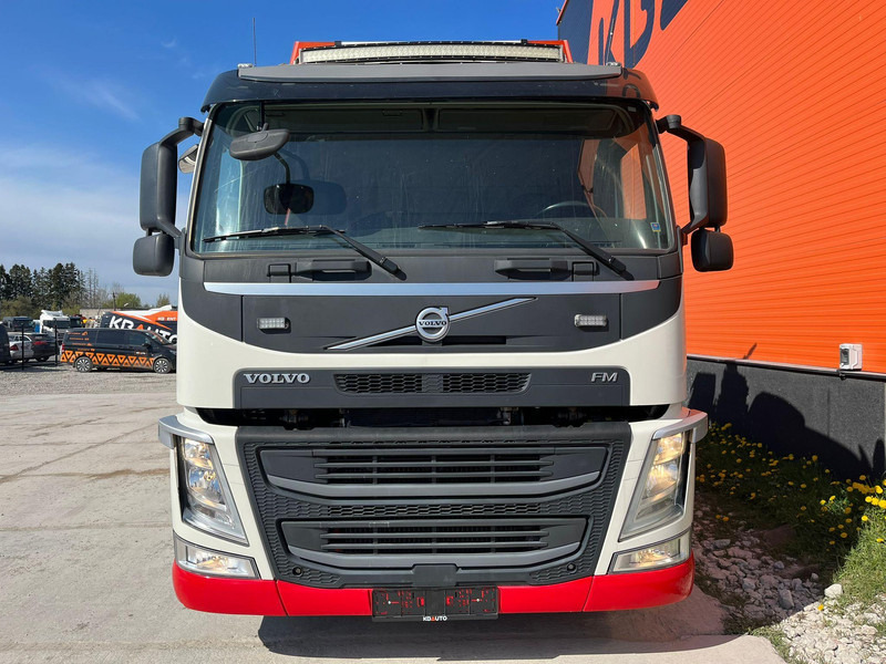 Volvo FM 460 8x2*6 HIAB 302E-6 / PLATFORM L=6721 mm - Бортова вантажівка/ Платформа, Вантажівка з маніпулятором: фото 3 Volvo FM 460 8x2*6 HIAB 302E-6 / PLATFORM L=6721 mm - Бортова вантажівка/ Платформа, Вантажівка з маніпулятором: фото 3