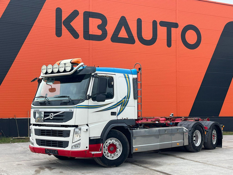 Volvo FM 500 6x2*4 HIAB 20 TON / L= 5300 mm - Гаковий мультиліфт вантажівка: фото 1 Volvo FM 500 6x2*4 HIAB 20 TON / L= 5300 mm - Гаковий мультиліфт вантажівка: фото 1