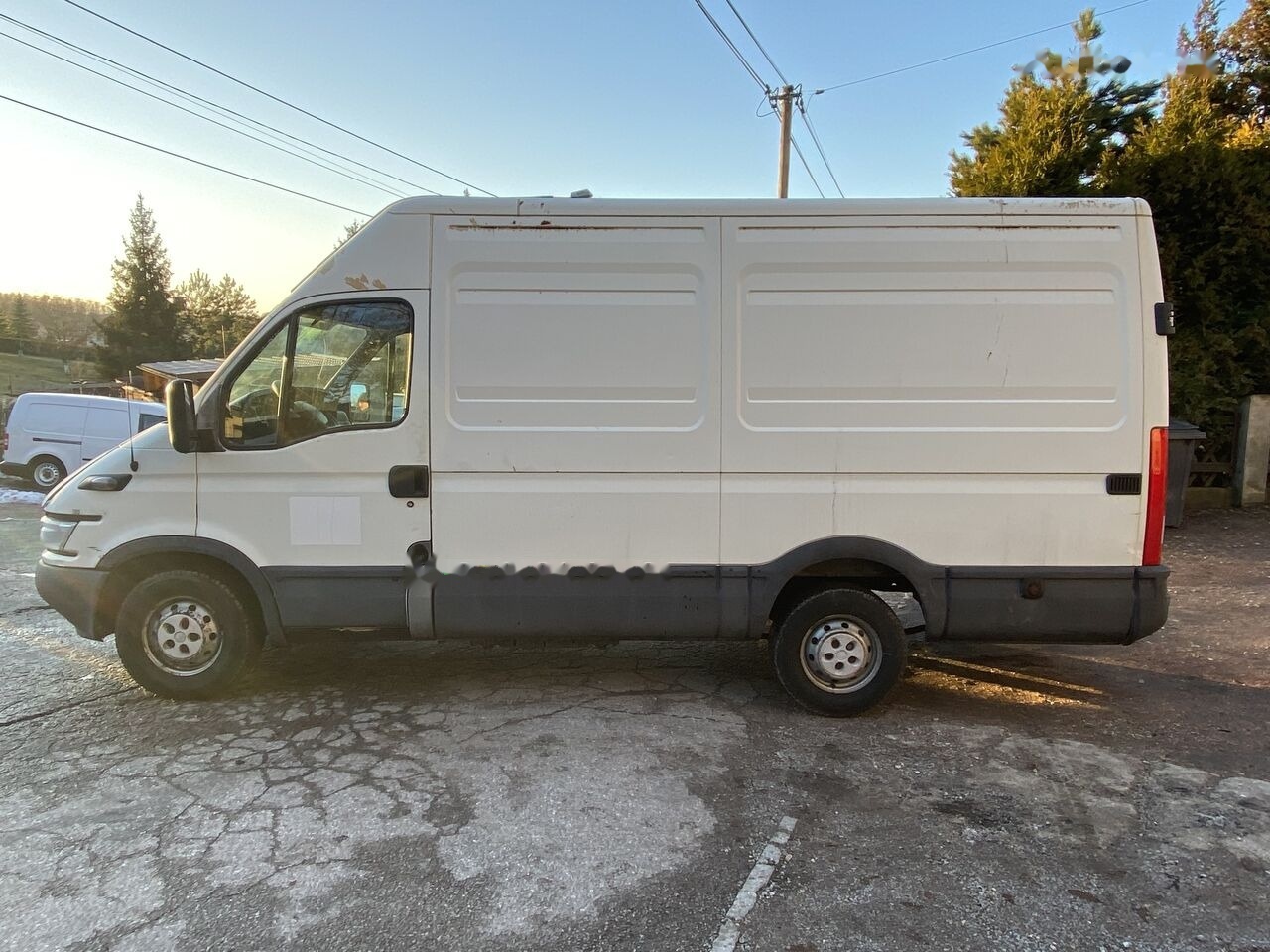 IVECO Daily 35S12 - Суцільнометалевий фургон: фото 2 IVECO Daily 35S12 - Суцільнометалевий фургон: фото 2