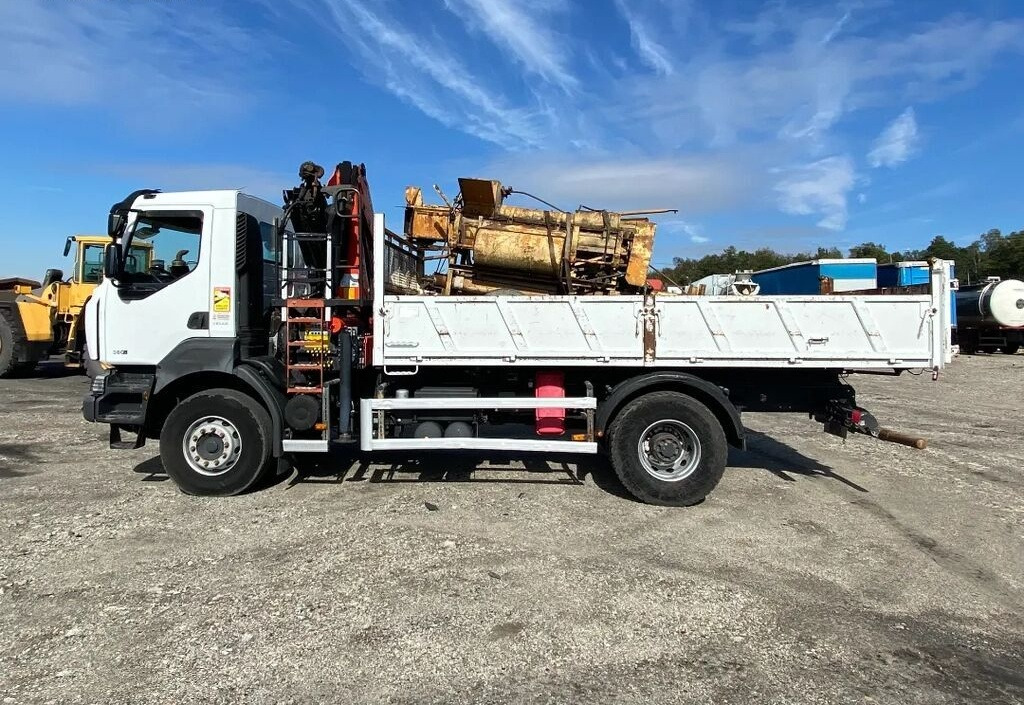 Renault KERAX 380 /Dźwig HDS Palfinger PK13001-K / / Retarder / Manual - Самоскид вантажівка: фото 4 Renault KERAX 380 /Dźwig HDS Palfinger PK13001-K / / Retarder / Manual - Самоскид вантажівка: фото 4