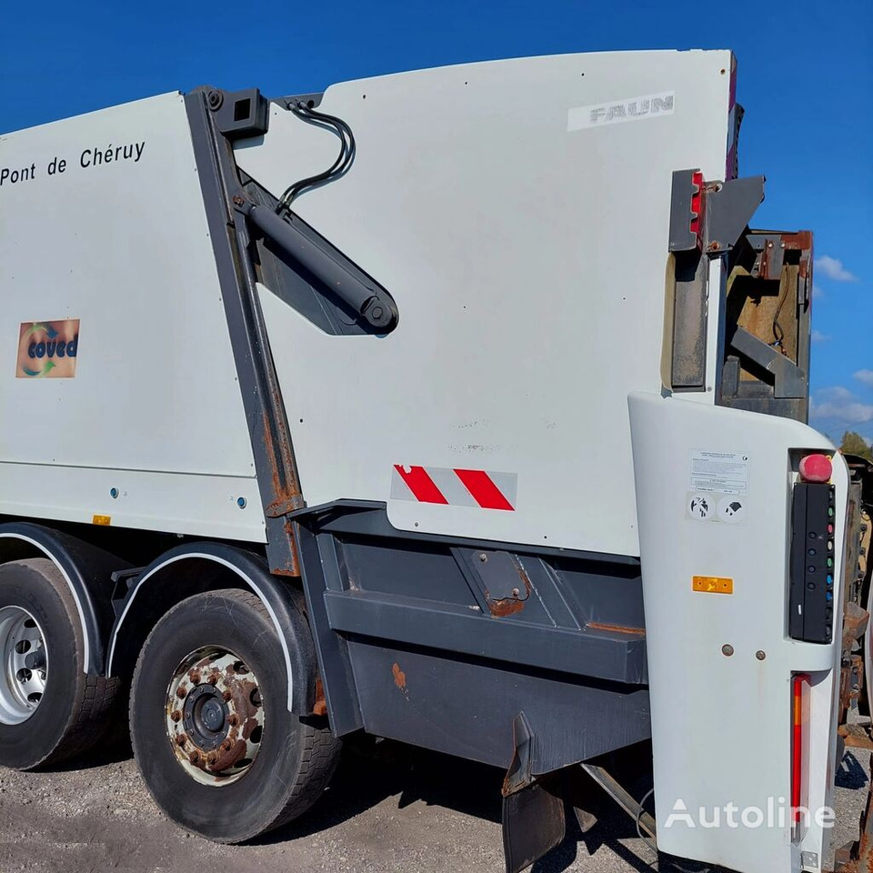 Scania 94D 300 - Сміттєвози: фото 2 Scania 94D 300 - Сміттєвози: фото 2