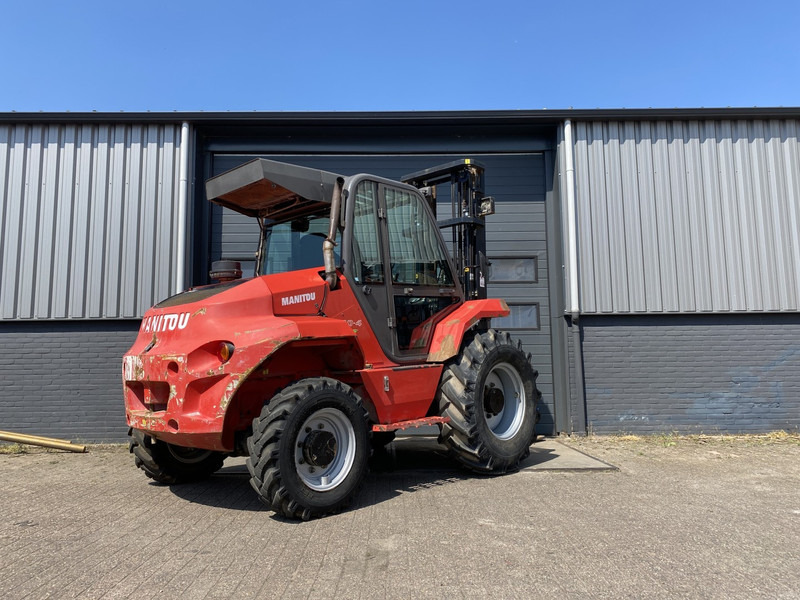 Manitou M 30-4 ST3B ST3B - Навантажувач підвищеної прохідності: фото 4 Manitou M 30-4 ST3B ST3B - Навантажувач підвищеної прохідності: фото 4