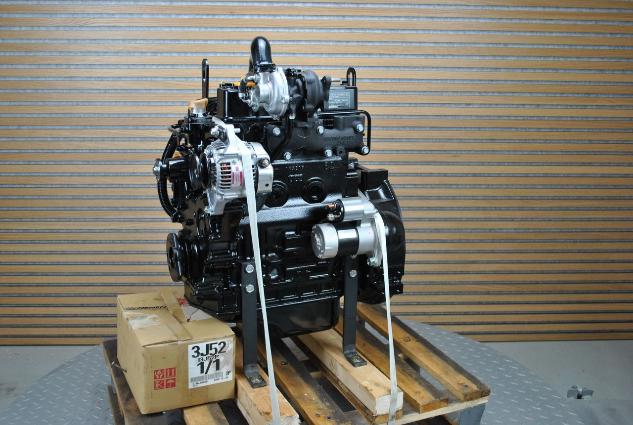 Yanmar Isuzu 3CD1-T - Двигун: фото 1 Yanmar Isuzu 3CD1-T - Двигун: фото 1