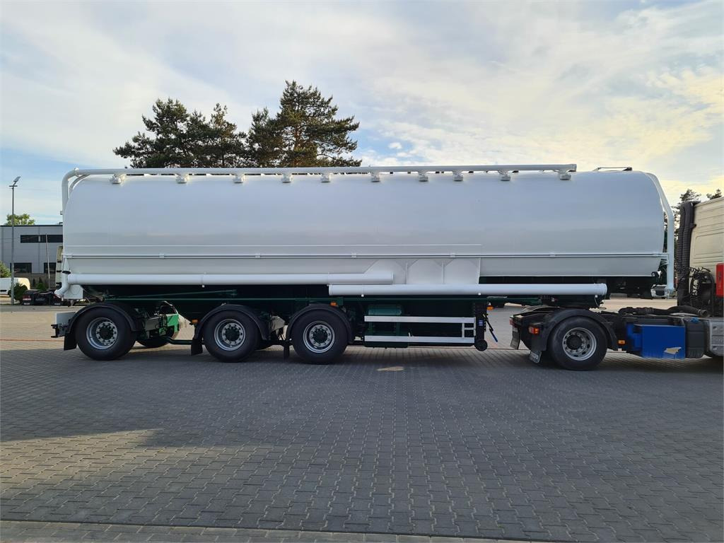 Lambrecht with suction WELGRO fodder, flour, wheat - Напівпричіп цистерна: фото 3 Lambrecht with suction WELGRO fodder, flour, wheat - Напівпричіп цистерна: фото 3