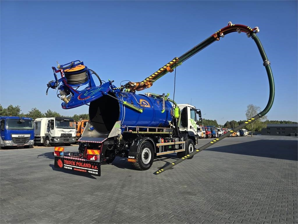 MAN TGM 4x4 GAMON PW8 for collecting liquid waste sepa  - Асенізатори: фото 1 MAN TGM 4x4 GAMON PW8 for collecting liquid waste sepa  - Асенізатори: фото 1