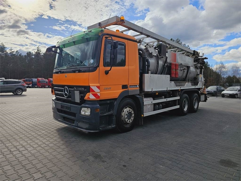 Mercedes-Benz WUKO KROLL COMBI FOR SEWER CLEANING - Асенізатори: фото 4 Mercedes-Benz WUKO KROLL COMBI FOR SEWER CLEANING - Асенізатори: фото 4