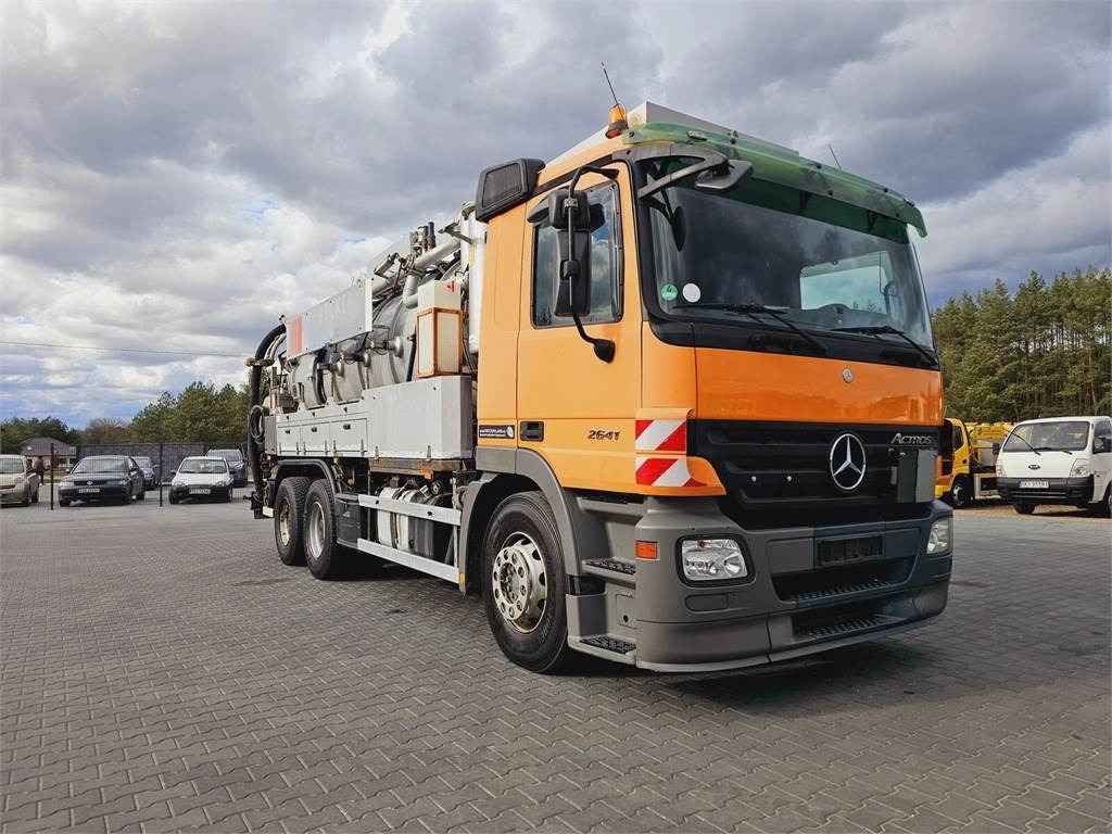 Mercedes-Benz WUKO KROLL COMBI FOR SEWER CLEANING - Асенізатори: фото 3 Mercedes-Benz WUKO KROLL COMBI FOR SEWER CLEANING - Асенізатори: фото 3