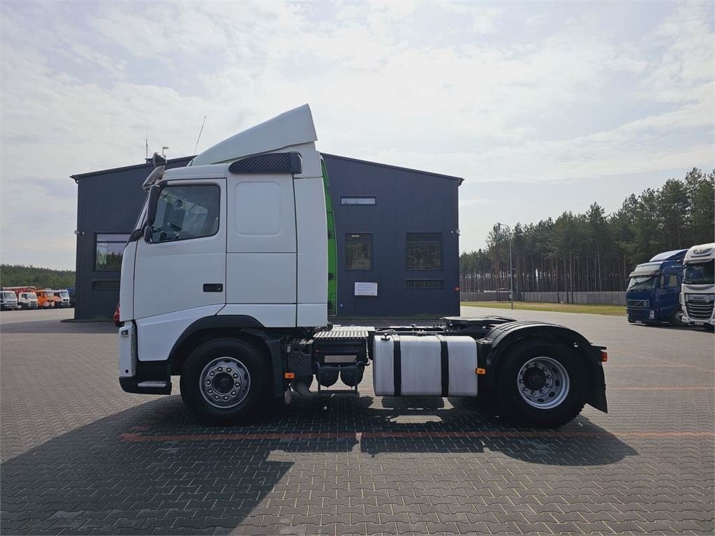 Volvo STANDARD 460 automatic 2009 r - Тягач: фото 4 Volvo STANDARD 460 automatic 2009 r - Тягач: фото 4