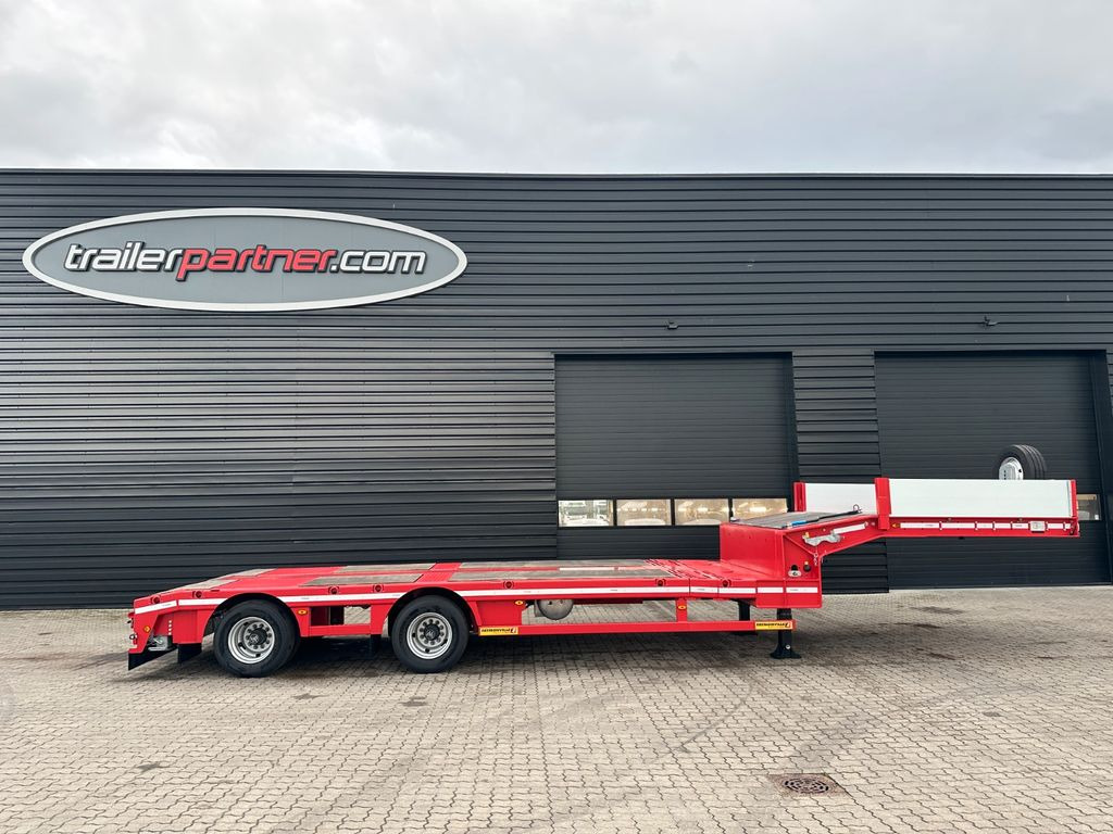 Faymonville 2 achs Multimax tieflader / kurze model - Низькорамна платформа напівпричіп: фото 1 Faymonville 2 achs Multimax tieflader / kurze model - Низькорамна платформа напівпричіп: фото 1