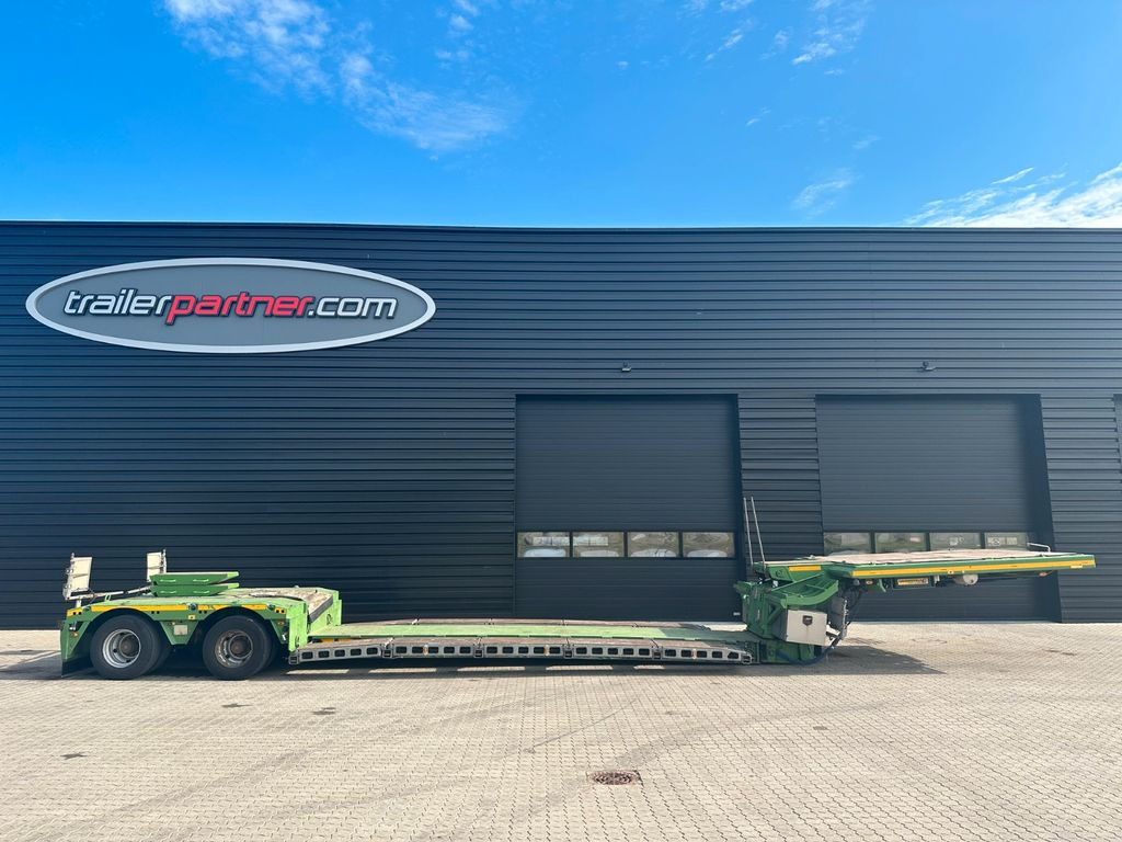 Faymonville 2 achs tiefbett / ausziehbar / Baggerbett Faymonville 2 achs tiefbett / ausziehbar / Baggerbett - Низькорамна платформа напівпричіп: фото 1 Faymonville 2 achs tiefbett / ausziehbar / Baggerbett Faymonville 2 achs tiefbett / ausziehbar / Baggerbett - Низькорамна платформа напівпричіп: фото 1