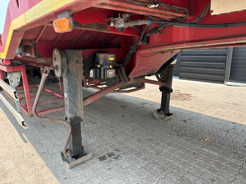 Faymonville Camro tele / 3 x ausziehbar / 46.000 mm Faymonville Camro tele / 3 x ausziehbar / 46.000 mm - Бортовий напівпричіп/ Платформа: фото 5 Faymonville Camro tele / 3 x ausziehbar / 46.000 mm Faymonville Camro tele / 3 x ausziehbar / 46.000 mm - Бортовий напівпричіп/ Платформа: фото 5