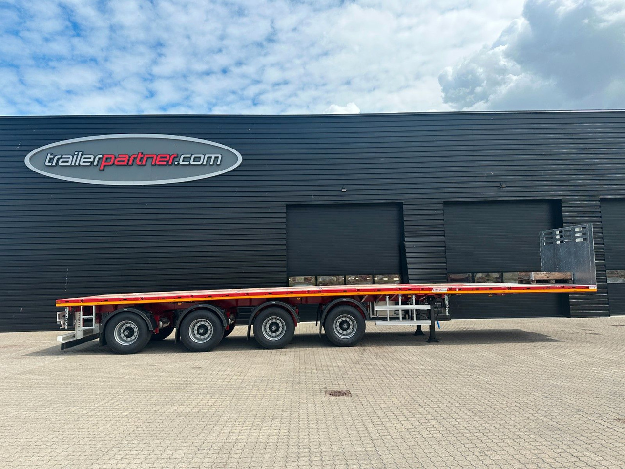 Faymonville Maxtrailer 4 achs tele auflieger / 29.000 mm - Бортовий напівпричіп/ Платформа: фото 2 Faymonville Maxtrailer 4 achs tele auflieger / 29.000 mm - Бортовий напівпричіп/ Платформа: фото 2