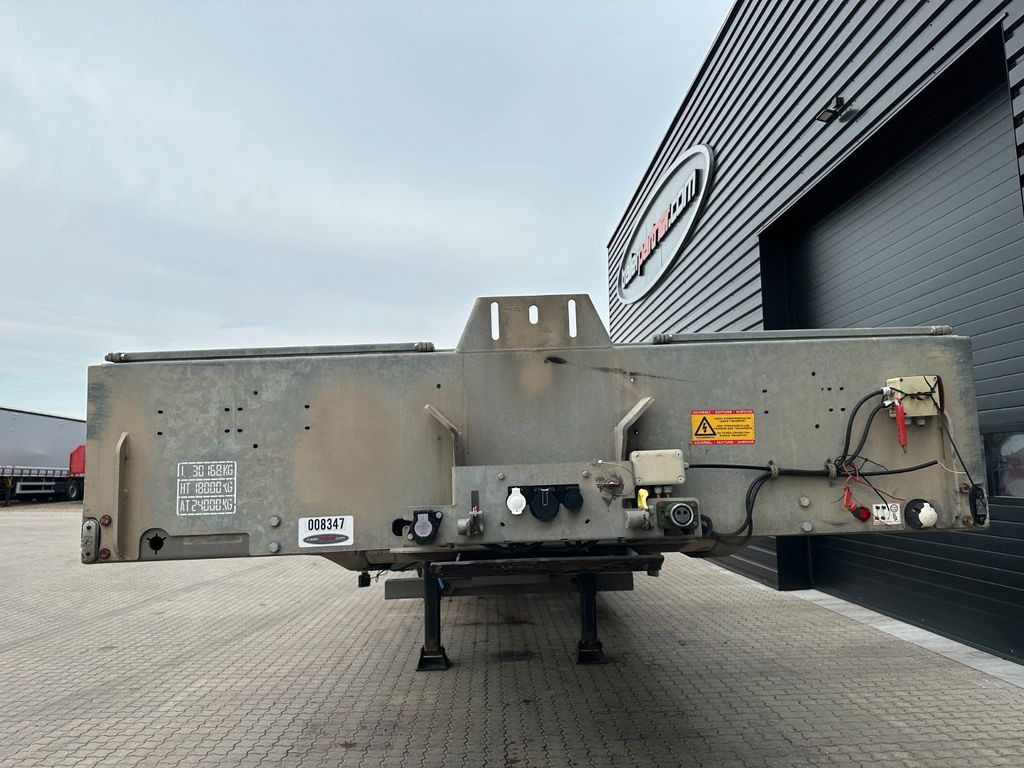 Faymonville Maxtrailer Zwangslenkung/Hebeboden Faymonville Maxtrailer Zwangslenkung/Hebeboden - Низькорамна платформа напівпричіп: фото 5 Faymonville Maxtrailer Zwangslenkung/Hebeboden Faymonville Maxtrailer Zwangslenkung/Hebeboden - Низькорамна платформа напівпричіп: фото 5