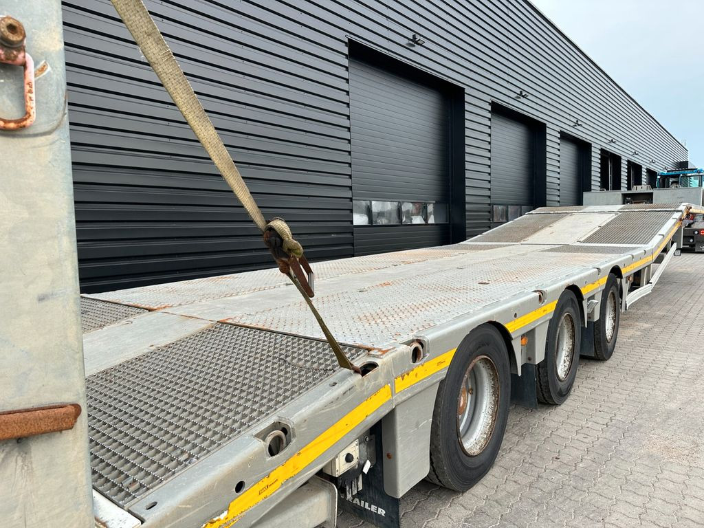 Faymonville Maxtrailer Zwangslenkung/Hebeboden Faymonville Maxtrailer Zwangslenkung/Hebeboden - Низькорамна платформа напівпричіп: фото 3 Faymonville Maxtrailer Zwangslenkung/Hebeboden Faymonville Maxtrailer Zwangslenkung/Hebeboden - Низькорамна платформа напівпричіп: фото 3