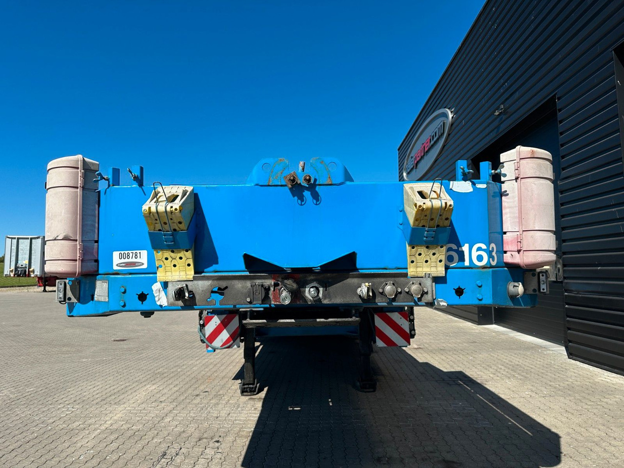 Faymonville Multimax 6 achs tieflader / ausziehbar - Низькорамна платформа напівпричіп: фото 4 Faymonville Multimax 6 achs tieflader / ausziehbar - Низькорамна платформа напівпричіп: фото 4