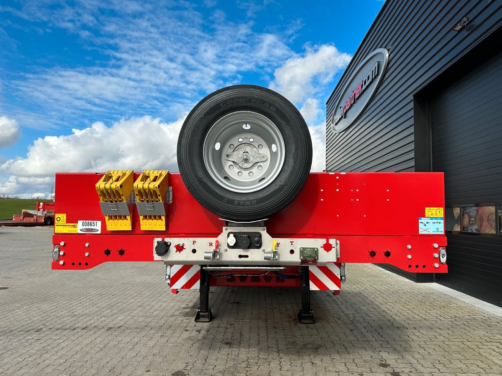 Faymonville Multimax N 4 LAUM RM 2+2 Faymonville Multimax N 4 LAUM RM 2+2 - Низькорамна платформа напівпричіп: фото 3 Faymonville Multimax N 4 LAUM RM 2+2 Faymonville Multimax N 4 LAUM RM 2+2 - Низькорамна платформа напівпричіп: фото 3