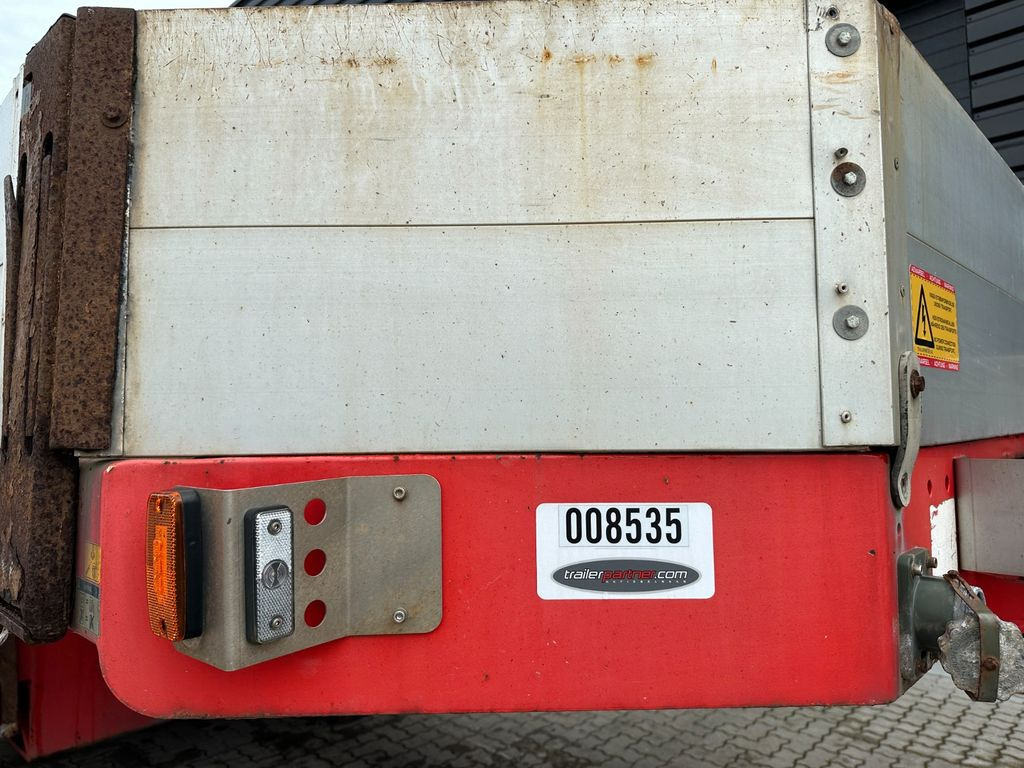 Goldhofer Tieflader /ausziehbar / Rampen Goldhofer Tieflader /ausziehbar / Rampen - Низькорамна платформа напівпричіп: фото 3 Goldhofer Tieflader /ausziehbar / Rampen Goldhofer Tieflader /ausziehbar / Rampen - Низькорамна платформа напівпричіп: фото 3