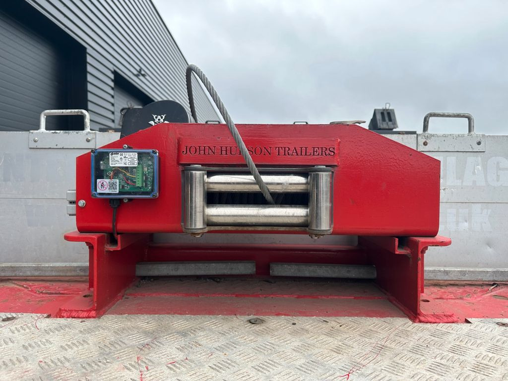 Meusburger 2 achs tiefbett / 300 mm Meusburger 2 achs tiefbett / 300 mm - Низькорамна платформа напівпричіп: фото 5 Meusburger 2 achs tiefbett / 300 mm Meusburger 2 achs tiefbett / 300 mm - Низькорамна платформа напівпричіп: фото 5