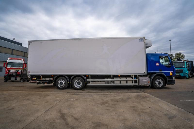 Renault D WIDE 380 DXI D WIDE 380 DXI - Рефрижератор вантажівка: фото 2 Renault D WIDE 380 DXI D WIDE 380 DXI - Рефрижератор вантажівка: фото 2