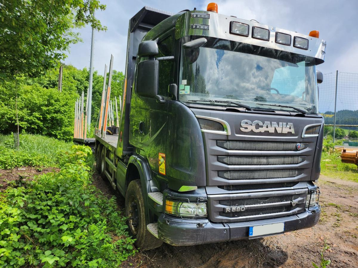 Scania R R 580 - Лісовоз, Вантажівка з маніпулятором: фото 1 Scania R R 580 - Лісовоз, Вантажівка з маніпулятором: фото 1