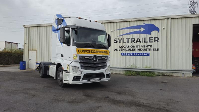 Mercedes Actros 1843 - Тягач: фото 1 Mercedes Actros 1843 - Тягач: фото 1