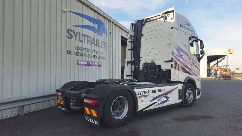 Volvo FH 500 AERO Globetrotter XXL (Location / Rent) - Тягач: фото 2 Volvo FH 500 AERO Globetrotter XXL (Location / Rent) - Тягач: фото 2