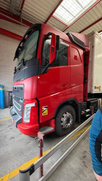 Тягач Volvo FH 500: фото 6