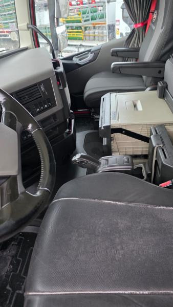 Тягач Volvo FH 500: фото 17