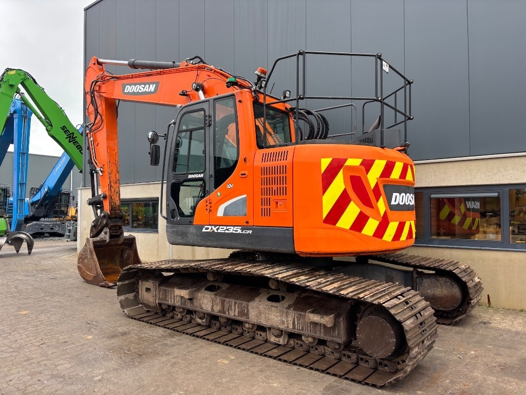 Doosan DX 235 LCR-5 - DX 235 - DX 225 - Гусеничний екскаватор: фото 3 Doosan DX 235 LCR-5 - DX 235 - DX 225 - Гусеничний екскаватор: фото 3