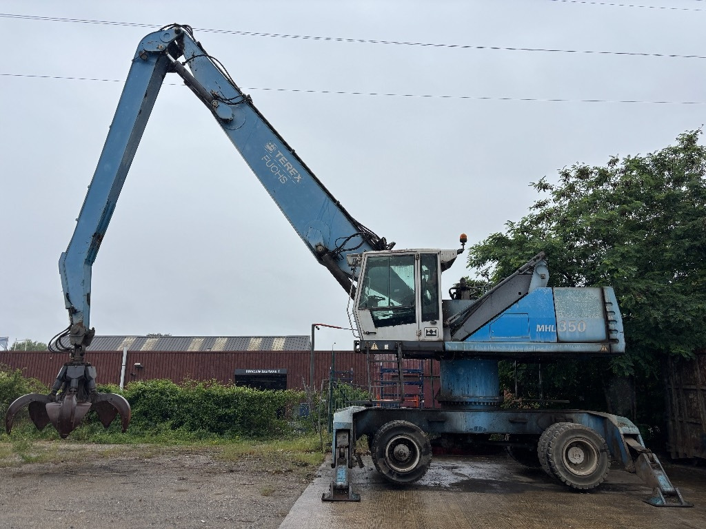 Fuchs MHL350D - 1 Meter Pylon - Перевантажувач: фото 1 Fuchs MHL350D - 1 Meter Pylon - Перевантажувач: фото 1