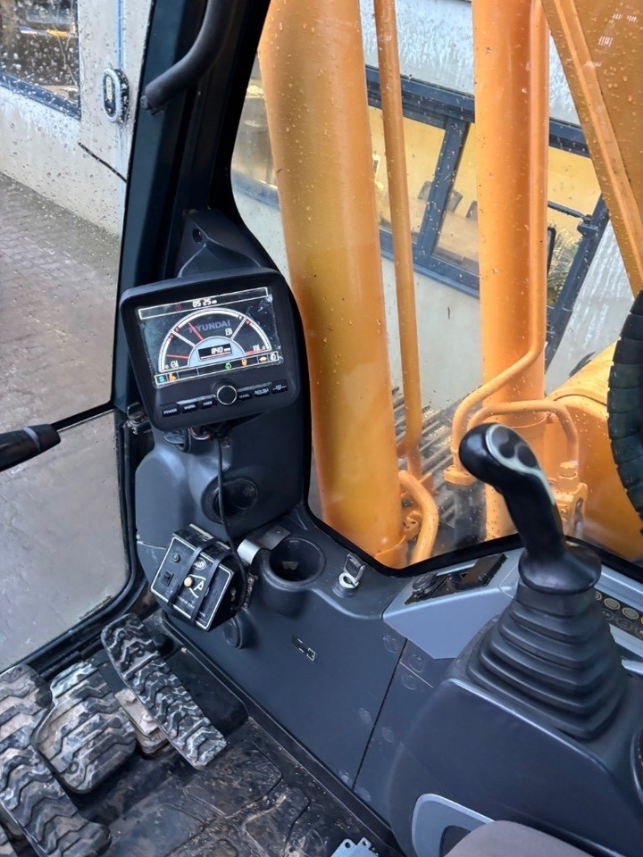 Гусеничний екскаватор Hyundai Robex 220 LC-9 A - 210LC-9A - 220LC-9A - R210 R220: фото 13 Гусеничний екскаватор Hyundai Robex 220 LC-9 A - 210LC-9A - 220LC-9A - R210 R220: фото 13