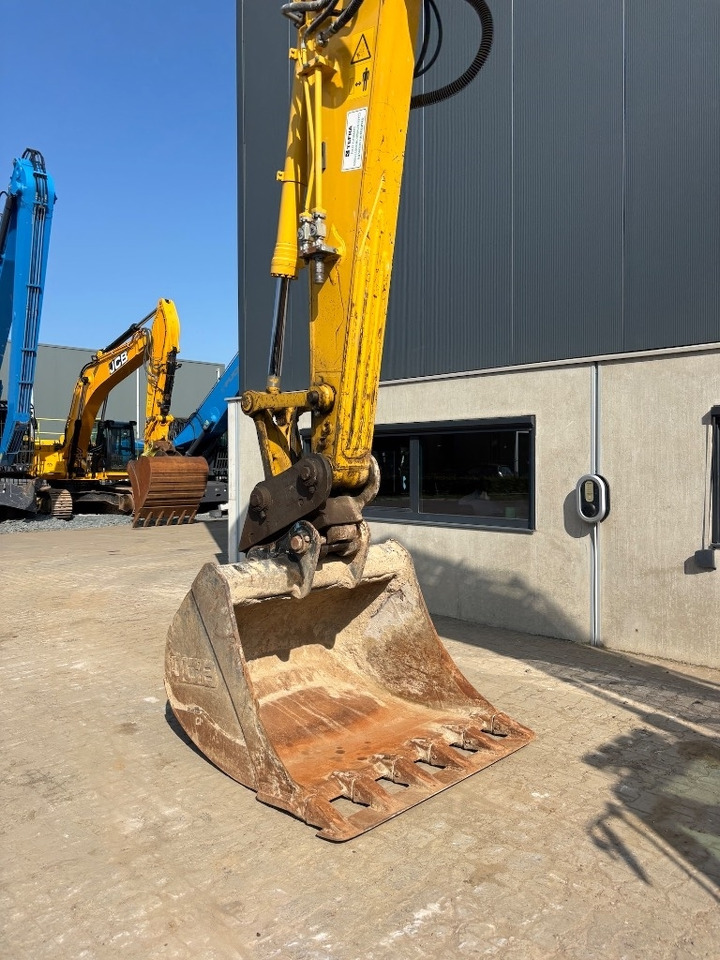 Komatsu HB 215LC-3 HB 215 - PC 210 - PC210LC-11 - Гусеничний екскаватор: фото 4 Komatsu HB 215LC-3 HB 215 - PC 210 - PC210LC-11 - Гусеничний екскаватор: фото 4