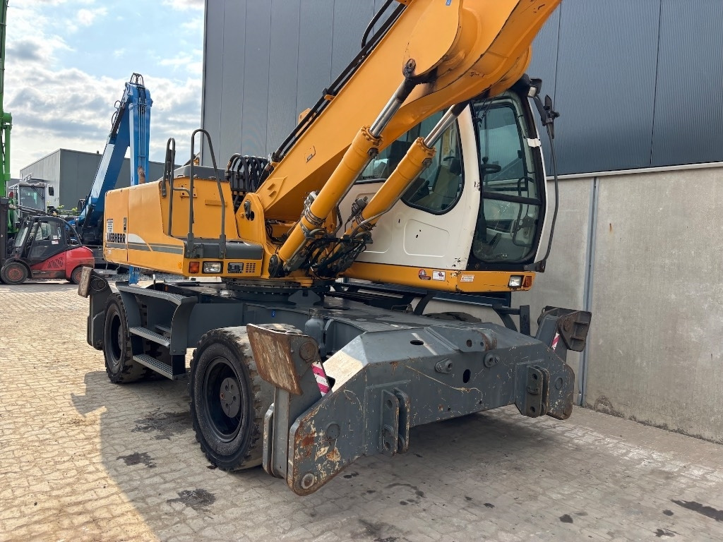 Перевантажувач Liebherr A 904 C HD: фото 10