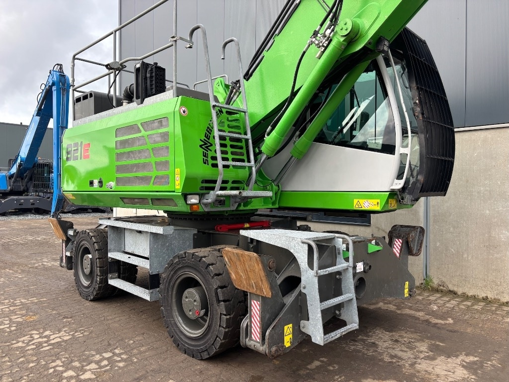 Перевантажувач Sennebogen 821 M - 821 E - 821 ME: фото 11 Перевантажувач Sennebogen 821 M - 821 E - 821 ME: фото 11