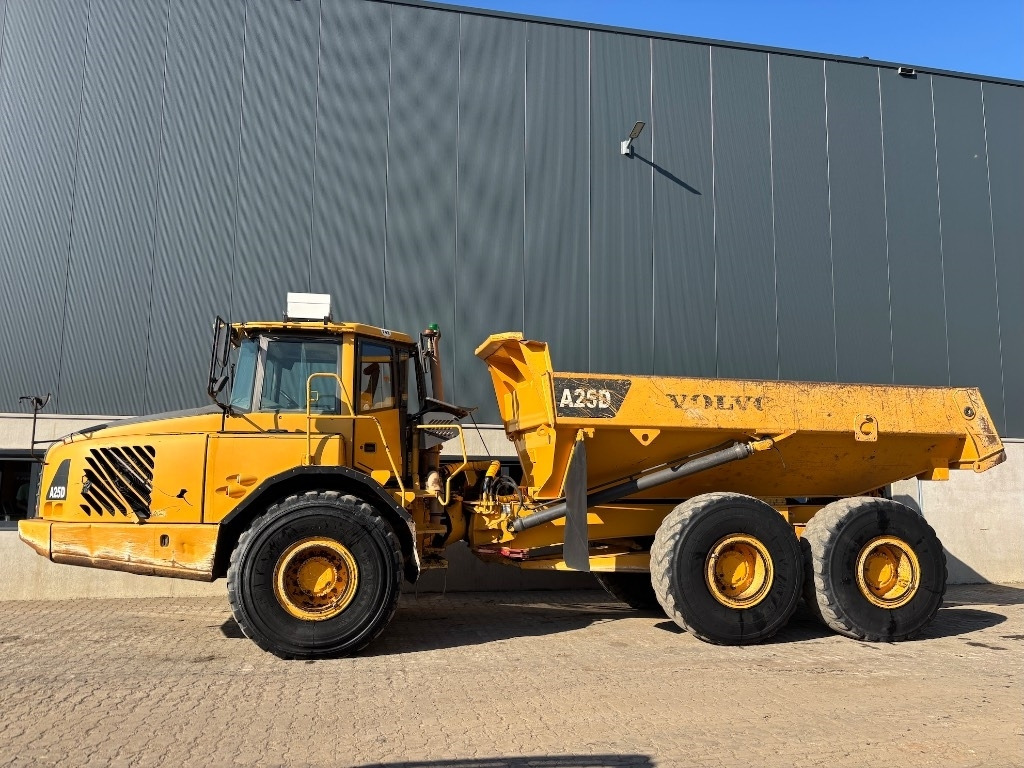 Volvo A 25 D - Шарнірний самоскид: фото 4 Volvo A 25 D - Шарнірний самоскид: фото 4