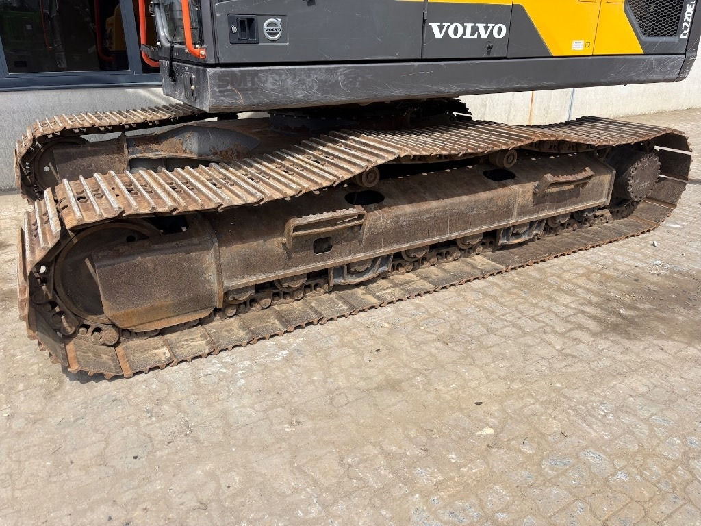 Гусеничний екскаватор Volvo EC 220 E L - EC220: фото 37