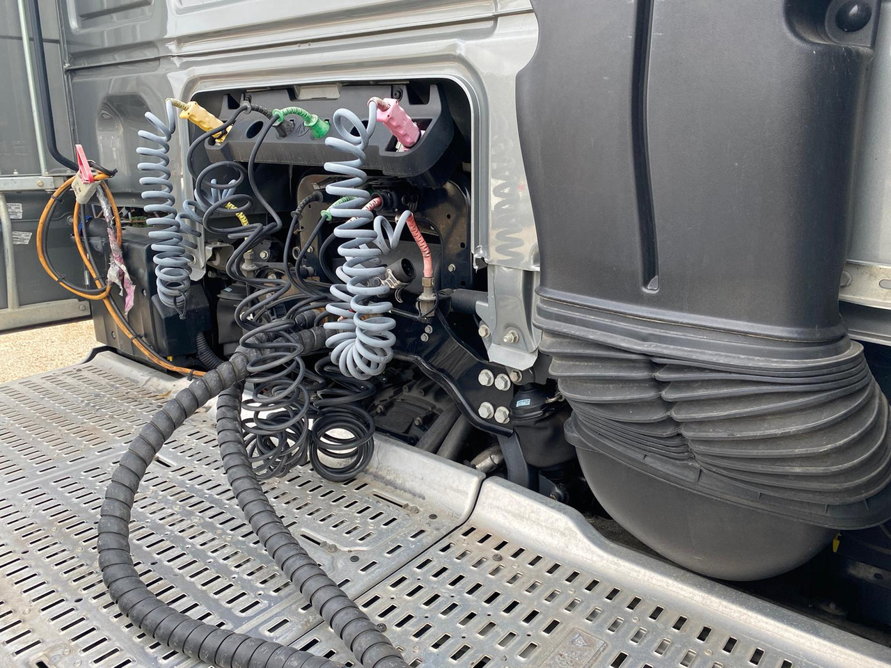 Тягач DAF XF 510 Super Space Cab: фото 35